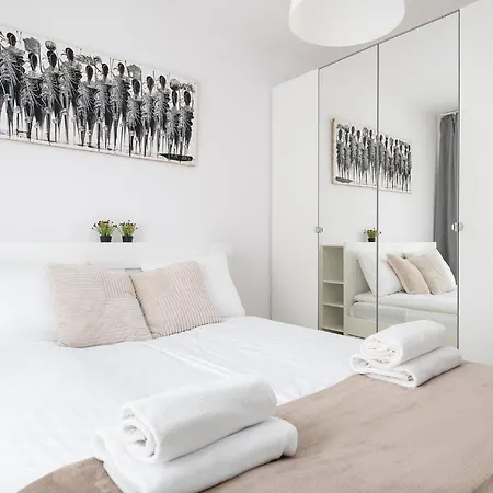 Rentplanet - Sierakowskiego Warszawa
