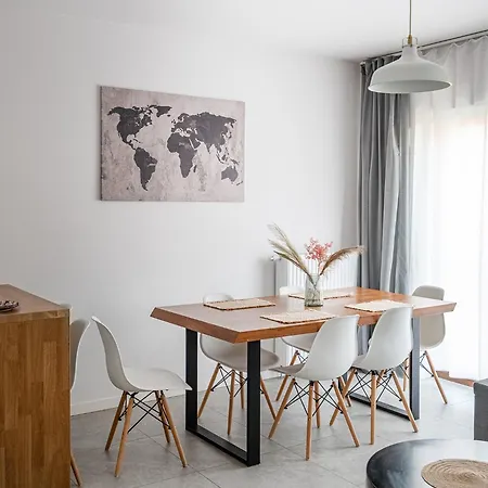 Rentplanet - Sierakowskiego Varsó