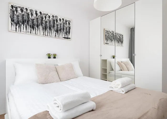 Rentplanet - Sierakowskiego Warszawa