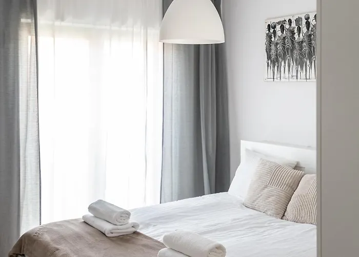 Rentplanet - Sierakowskiego Apartament