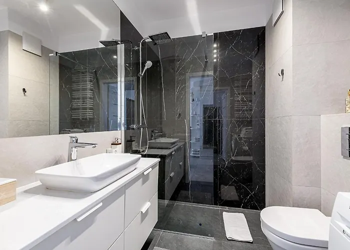 Rentplanet - Sierakowskiego Apartament Warszawa